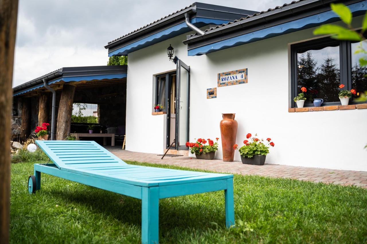 Cat Stone Villa Pisz Exterior foto