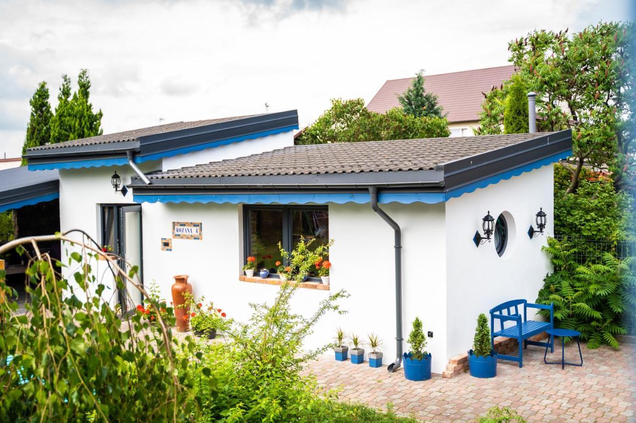 Cat Stone Villa Pisz Exterior foto